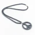 Unisex hematiet kralenketting met grote vrede symbool hanger in donkergrijze metaalglans - Vredessymbool Stijl