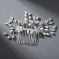 Pettine per capelli da sposa argentato con perle e cristalli marquise a forma di vite - Argento