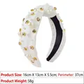 Serre-tête blanc noué avec perles et strass sur base en tissu pour femmes élégantes - Blanc