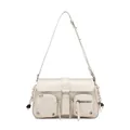 Détail du sac bandoulière blanc crème de style Y2K avec poches multiples et zips argentés - Blanc