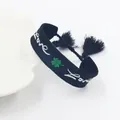 Zwarte geweven klaverarmband met geborduurde Love-tekst en kwastjes aanpassing - Zwart Klaver LOVE