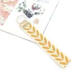Porte-clés bracelet avec broderie de blé jaune sur sangle crème et anneau doré - Style Blé Jaune (01-11E)