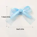 Détail du nœud bleu clair pour animaux avec rose et dimensions de 8x7,4cm incluses - Crème Bb Fleurs En Dentelle - Fond Bleu / Taille unique