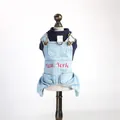 Completo invernale cane con salopette New York ricamata e maglione blu scuro - Salopette New York