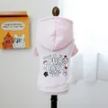 Vue détaillée d'un sweat à capuche rose pour chien en coton avec imprimé Fur Baby - Rose (FUR BABY)