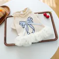 Abito in maglia per animali con fiocco blu e gonna in tulle per cani piccoli e gatti - XS / Bianco Sporco con Fiocco Blu