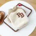 Huisdierentrui van lamswol met PB-borduurwerk voor kleine honden en katten in beige en kaki - XS / Outerwear / Beige Bruin