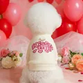 Cremefarbener Hunde-Pullover mit Kiss Me-Stickerei und Metall-D-Ring für kleine Hunde - XS / Rosa Herz Stickerei Pullover