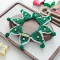 Handgemaakte gehaakte groene sterren bandana voor huisdieren met parels en strik - Kerst Gouden Label Garen Halsband 7-Punts Groen