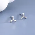 Minimalistische S925 Sterlingsilber Ohrstecker in polierter silberner Dreifachgabelform - Dreizack Geometrischer Stil (BLN210E) / Weißgold
