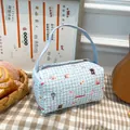 Sac à main à carreaux bleu et blanc avec motifs d'ours et tissu gaufré à bulles - Bleu à Carreaux