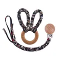Attache-tétine et anneau de dentition en hêtre avec oreilles de lapin tressées noir et blanc - Taille 6
