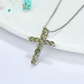 Collana a croce con ciondolo in zircone verde chiaro e catenina veneziana argento - Verde oliva