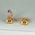 Eleganti orecchini a cerchio in oro rosa con grandi zirconi gialli tondi e accenti - Placcato Oro Rosa Zircone Giallo