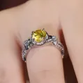 Anillo vintage de plata con gema amarilla redonda y pavé de diamantes florales - Talla 5 / Oro Blanco Con Circonita Amarilla
