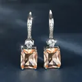 Elegantes pendientes colgantes con circonita champán talla esmeralda y gancho - Rodio plateado champaña