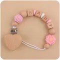Chupetero margarita de silicona rosa con clip de corazón en haya y cuentas de BABY - Rosa