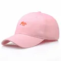 Rosa Baumwoll-Baseballkappe mit gesticktem Fuchsmuster und gebogenem Schirm für Freizeit - Verstellbar / Rosa