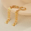 Detalle de pendientes de borla de espiga de trigo en oro de 18k con diseño de hoja - Wheat Tassel Style (CXE468-maisui) / Dorado