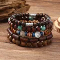 Pulsera multicapa de cuentas de madera bohemia con dijes de Árbol de la Vida para hombre - Estilo Árbol de la Vida y Patrón Solar (2) / Set de 5 piezas