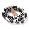 Set di tre braccialetti da uomo in pietre naturali con perline zebrate bianche e nere - Stile Ossidiana Fiocco di Neve (FK2060) / 19cm