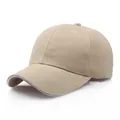 Klassische khakifarbene Baumwoll-Baseballkappe mit gebogenem Schirm und weißem Rand - Verstellbar / Khaki