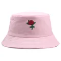 Roze katoenen vissershoed met rode rozenborduring en zonbeschermende rand - Eén maat(56-58cm) / Roze