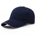 Klassische marineblaue Baumwoll-Baseballkappe mit weißem Sandwich-Schirm und 6-Panel-Stil - L (58-60cm) / Marineblau