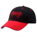 Zwart-rode baseballpet met cartoon borduursel en gebogen klep voor outdoor sporten - L / Zwart met Rood
