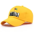 Berretto da baseball in cotone giallo con bandiera di Dubai e grafiche sagomate - Giallo