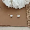 Elegante S925 Sterlingsilber Schleifen-Ohrringe mit echten Süßwasserperlen für Damen - Natürliche Süßwasserperle