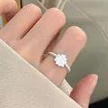 S925 Sterlingsilber Ring mit Waffel-Quadrat-Design und gedrehtem Band - Waffelstruktur