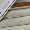Orecchini a perno incrociati in argento S925 con zirconi bianchi eleganti - Stile Zirconia a Linea Incrociata Geometrica (F)
