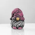 Nordic style purple hat garden gnome statue made of resin for outdoor lawn decoration - Curved Hat Style / Pink