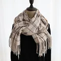 Elegant houndstooth scarf with cream base and red-blue stripes and tassel fringe - 190cm / Japanese White Plaid