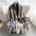 Bufanda de cachemira con bloques de colores Morandi y diseño floral con flecos suaves - Flor Grande Empalmada-Gris