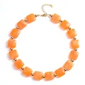 Collana di perle in resina marmorizzata arancione con eleganti distanziatori dorati - Motivo Marmo Stile Quadrato (Stile-24)