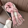 Klassischer rosa karierter Kaschmir-Gefühl Schal mit Fransen, dicker warmer Wickel - Rosa
