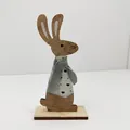 Figura de madera de conejo de Pascua nórdico con traje blanco de corazón y bufanda - Blanco Con Patrón de Corazón Negro (Estilo 4)