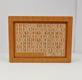 Hucha de madera con contador y un objetivo de ahorro de 1000 dólares impreso - Estilo de Objetivo de Dólar Pequeño