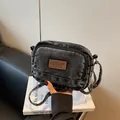 Borsa a tracolla in denim grigio scuro lavato retrò con cinturino regolabile e tasca - Nero (Etichetta Centrale)