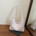 Rosa Jacquard Hobo-Tasche mit chinesischer Stickerei und seidiger Textur - Rosa Bambusblatt