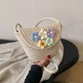 Bolso cubo de paja crema con flores de ganchillo coloridas y correa tejida - Flor Blanco Arroz