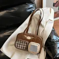 Sac bandoulière rétro marron foncé avec poches à carreaux et détails en maille chic - Sans Pendentif / Marron