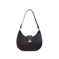 Bolso hobo media luna negro con hebilla triangular plateada y acabado en cuero liso elegante - café