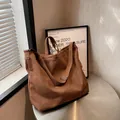 Large capacity dark brown canvas tote bag with adjustable strap in casual retro style - Brown