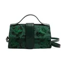 Sac à main carré vert foncé avec dentelle florale, papillons 3D et poignée en cuir - Vert