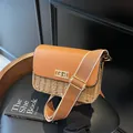 Retro contrast straw crossbody bag with brown leather panel and gold metal buckle - Brown