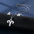 Dettaglio del set collana e orecchini segno Ariete in acciaio inossidabile lucido - Ariete (Argento)