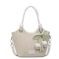 Bolso tipo cubo de paja crema con colgantes de tulipanes de perlas y lazo de seda - Blanco Crema con Colgante